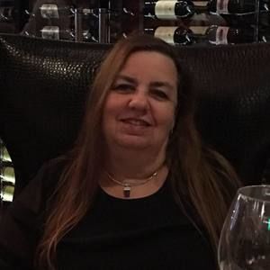 Meet your Posher, Pam